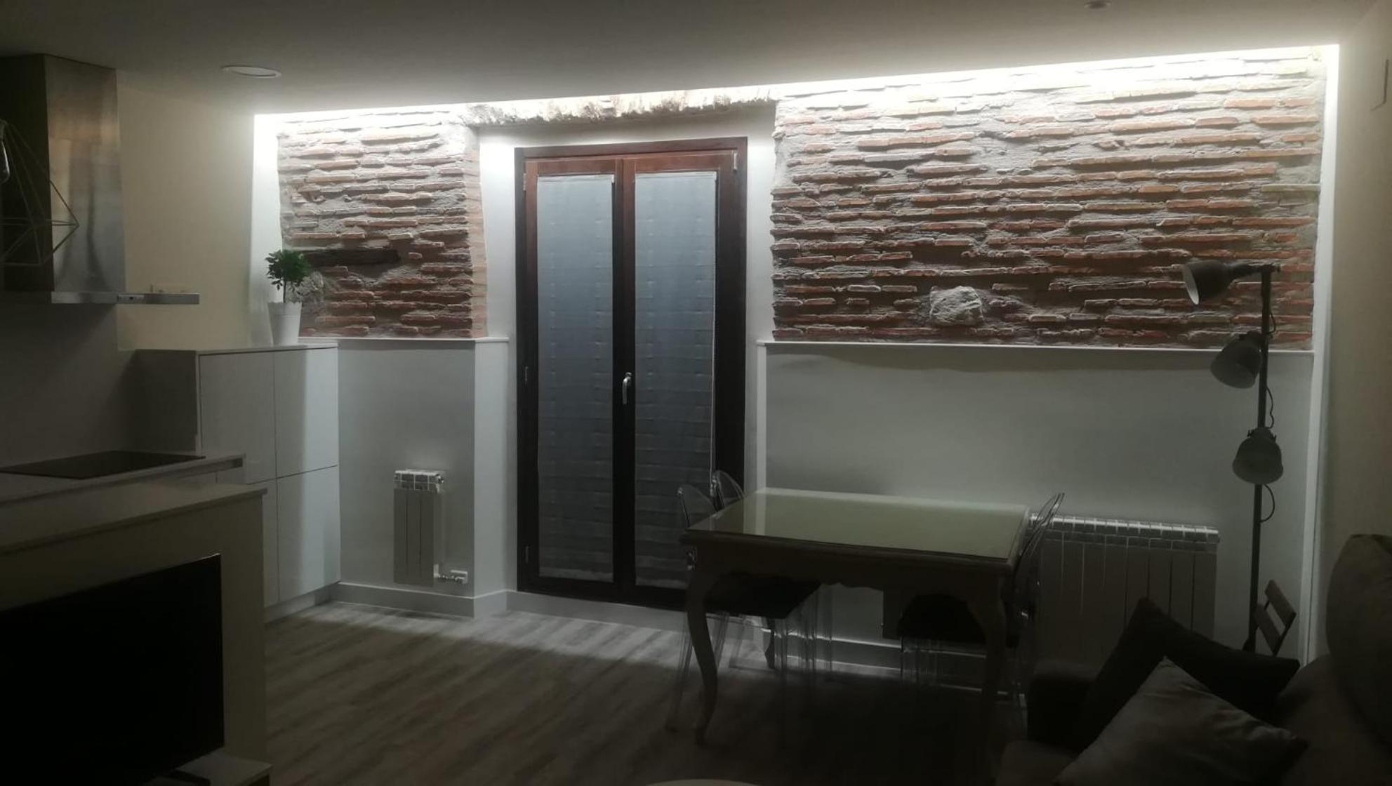El Rincon De Valeria By Unique Rooms Burgos Luaran gambar